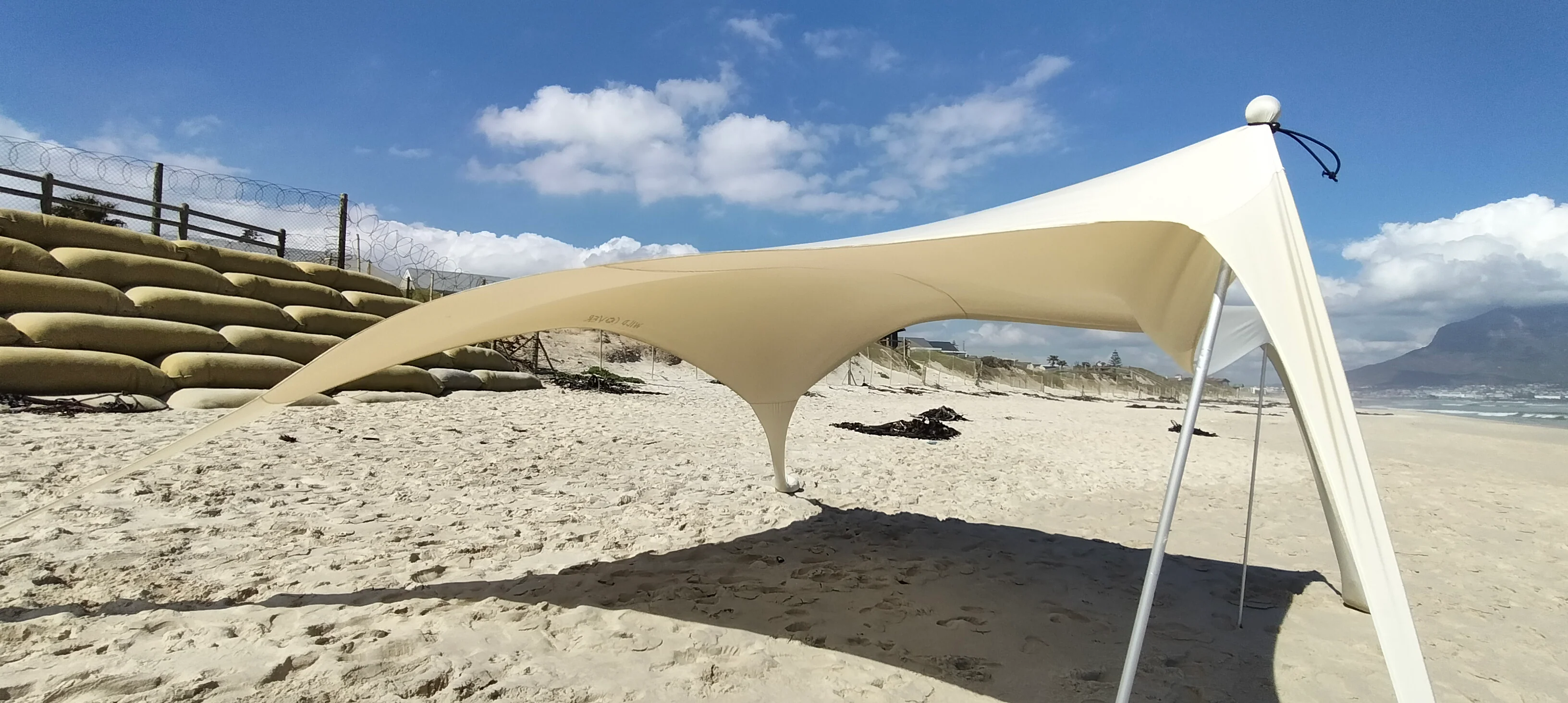 Wildcover Beach Stretch Tent - 10 Person (3.4m) - Image 6